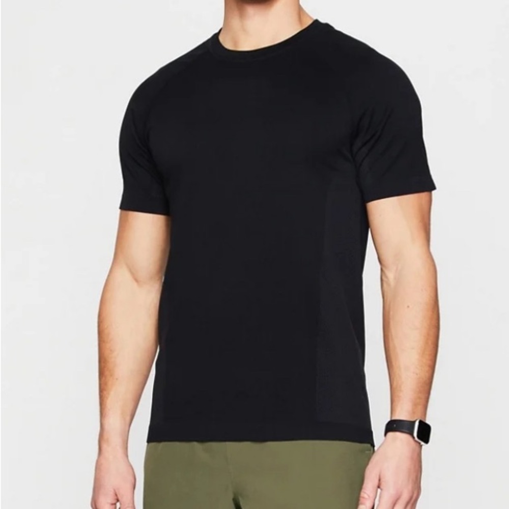 NEW Black Men's T-Shirt